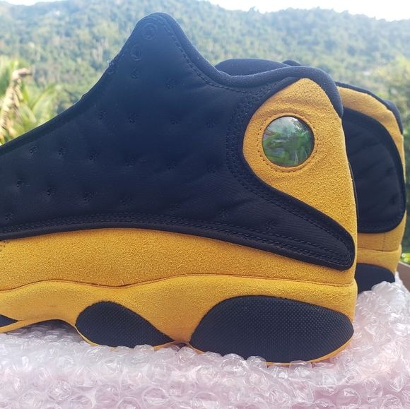 Jordan 13 Retro - Picture 2 of 8